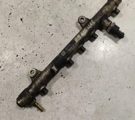 Renault Scenic II - Grand scenic II Fuel main line pipe 8200396999 0281002719