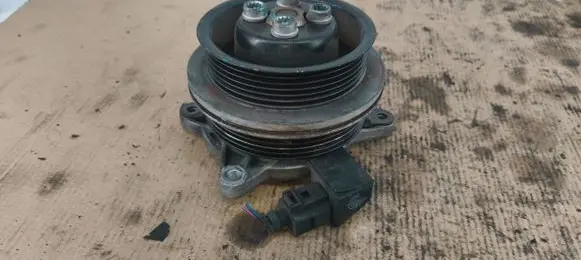Seat Ibiza IV (6J,6P) Water pump 
