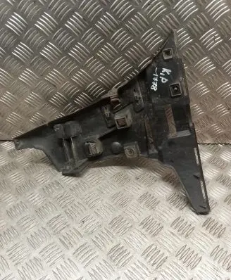 Volvo S60 Front bumper mounting bracket 09190303