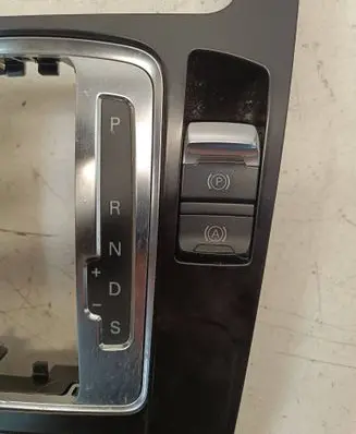 Audi A4 S4 B8 8K Gear shifter surround trim plastic 8K0864261 00002430