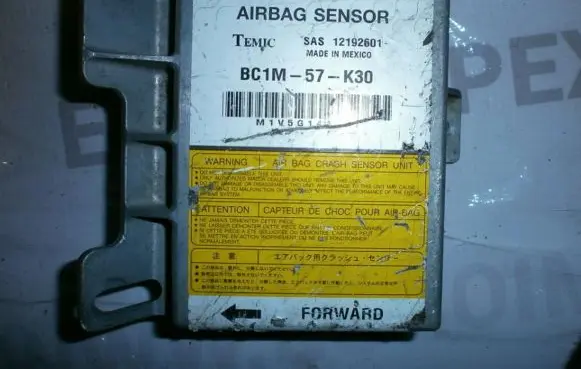 Mazda 323 Airbag control unit/module BC1M57K30 12192601