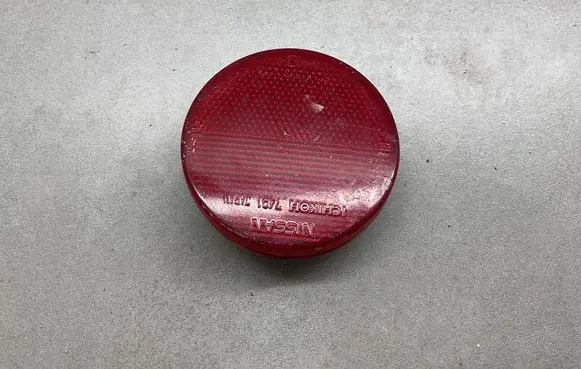 Nissan X-Trail T30 Rear tail light reflector