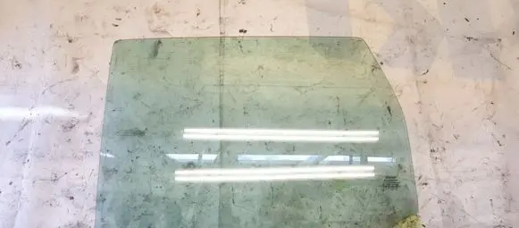 Nissan Note (E11) Rear door window glass