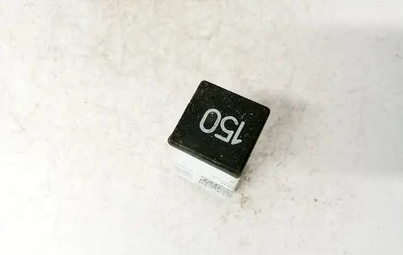 Volkswagen PASSAT B3 Other relay 357927181a 61233003