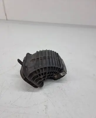 BMW M4 F82 F83 Air intake duct part 7613156