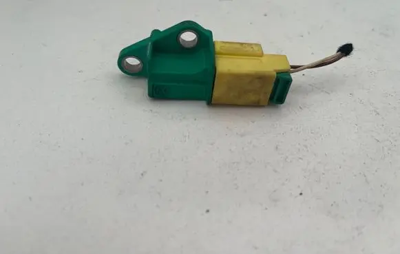 Audi Q7 4L Airbag deployment crash/impact sensor 1K0909606C 5WK43544