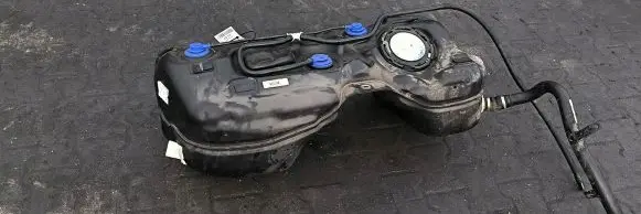 BMW X4M F98 Fuel tank 100116707