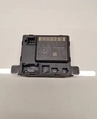 Mercedes-Benz Sprinter W906 Door control unit/module A9069000501 00005201