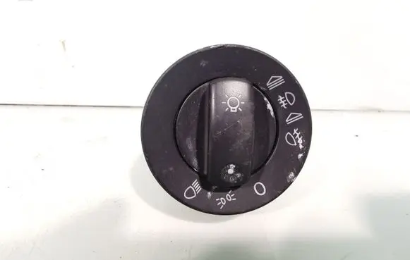 Audi A4 S4 B7 8E 8H Light switch 8E0941531C