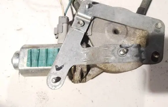 Citroen Xsara Picasso Rear door window regulator motor 9637090880