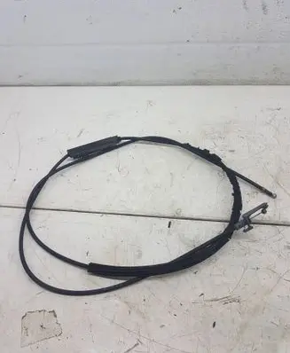 Volkswagen PASSAT CC Engine bonnet/hood lock release cable 3C1823531