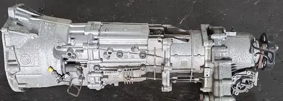 BMW X3 E83 Manual 6 speed gearbox 1069401051