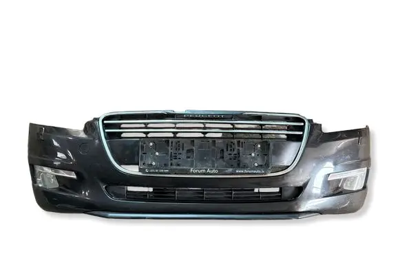 Peugeot 508 Front bumper 