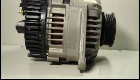 Renault Laguna I Generator/alternator 7700860976 7700860977 7701352303
