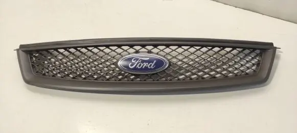 Ford Focus Front bumper upper radiator grill 4M518138AE 4M518200AJ