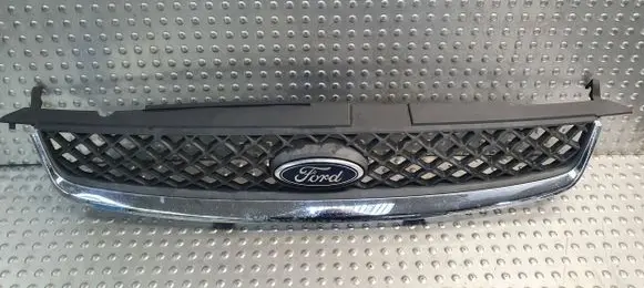 Ford Fiesta Front grill 6S61-8200-B