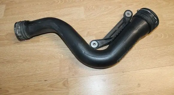 Volkswagen Golf V Intercooler hose/pipe 1K0145762P