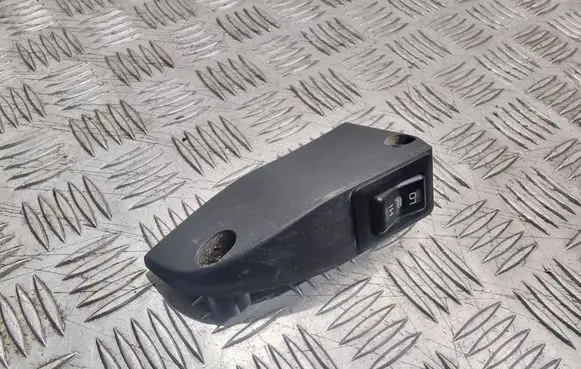 Peugeot 4007 Seat heating switch N257745
