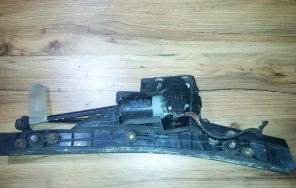Ford Scorpio Front wiper linkage and motor 85gg17485aa