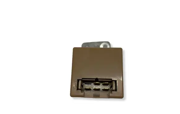 Mitsubishi Pajero Other relay MD369969