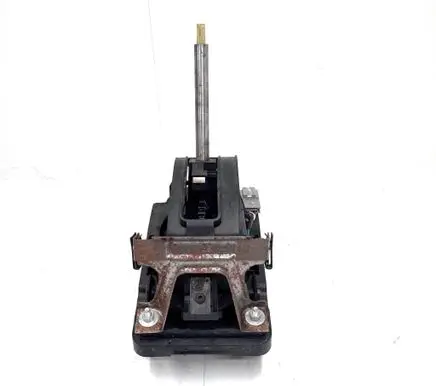 Ford Fusion II Gear shifter/selector GC62A