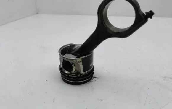 Ford C-MAX II Piston with connecting rod 75L101