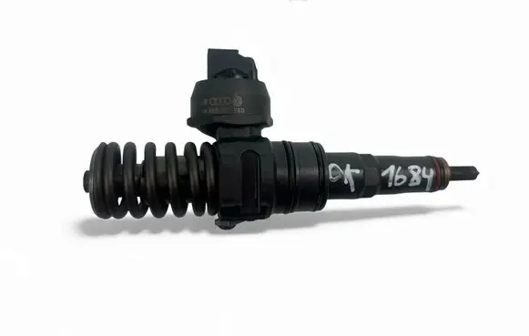 Skoda Fabia Mk2 (5J) Fuel injector 038130073BP 0414720314