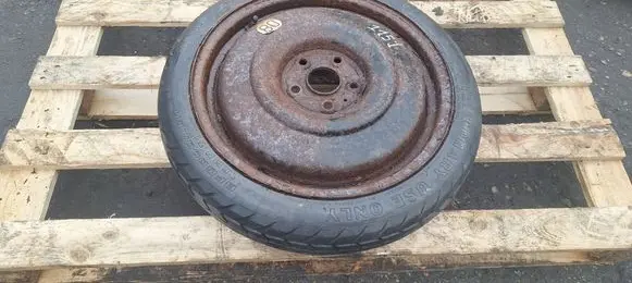Toyota Corolla Verso AR10 R17 spare wheel 