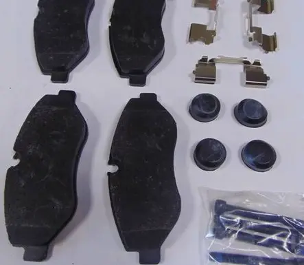 Mercedes-Benz Sprinter W906 Brake pads (front) GDB1698