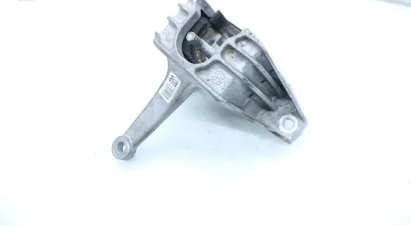 KIA Ceed Engine mount bracket 21810J7200