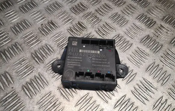 Mercedes-Benz E W212 Door control unit/module 2129004206 A2129004206