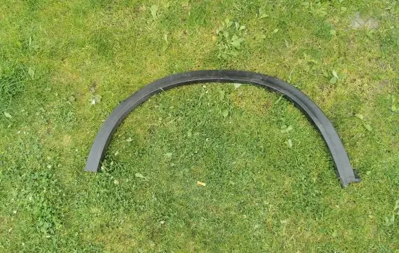 Suzuki Vitara (LY) Rear arch trim 77251-54P0