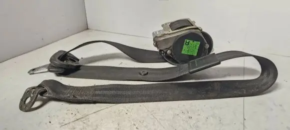 Audi A6 S6 C5 4B Front seatbelt 566187821c