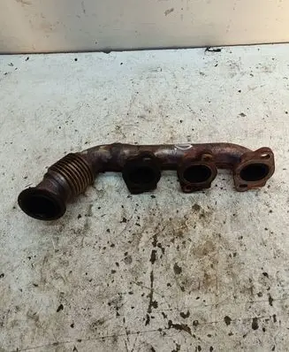 Infiniti EX Exhaust manifold
