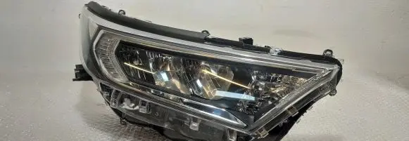 Toyota RAV 4 (XA50) Headlight/headlamp 89908-42020
