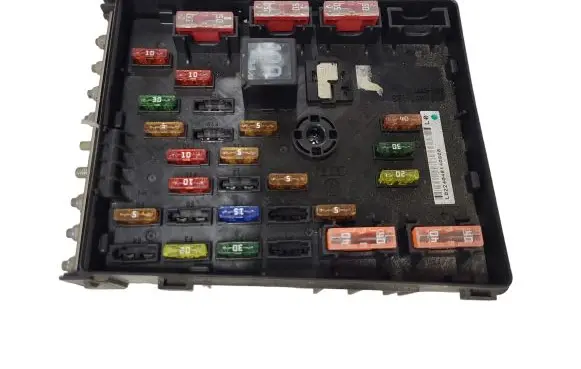 Volkswagen PASSAT B6 Fuse module 3C0937125 63592777