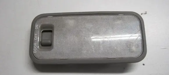 Toyota RAV 4 (XA20) Boot/trunk interior light PPT30
