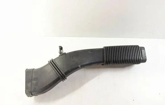 BMW 5 F10 F11 Air intake duct part 7811597