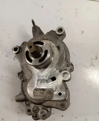 Ford S-MAX Vacuum pump 9674992180 65740 F8M3C0