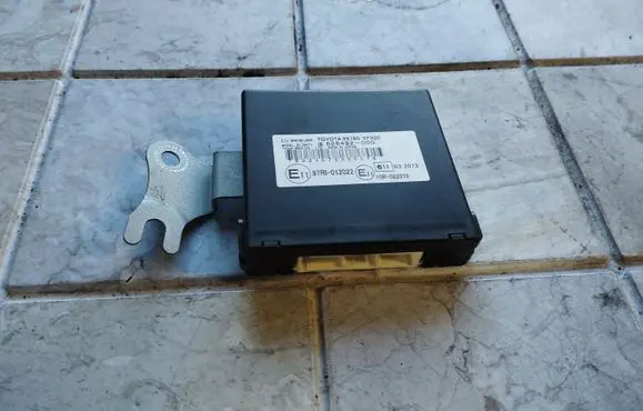 Toyota Corolla Verso AR10 Immobilizer control unit/module 897800F020 626492000