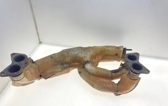 Subaru Legacy Exhaust manifold