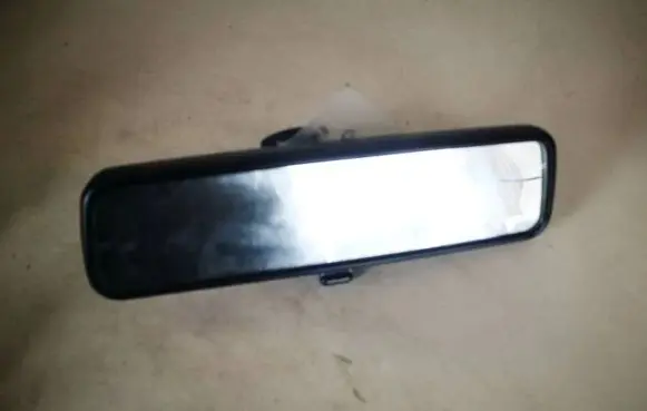 Volkswagen Golf V Rear view mirror (interior) e9014022