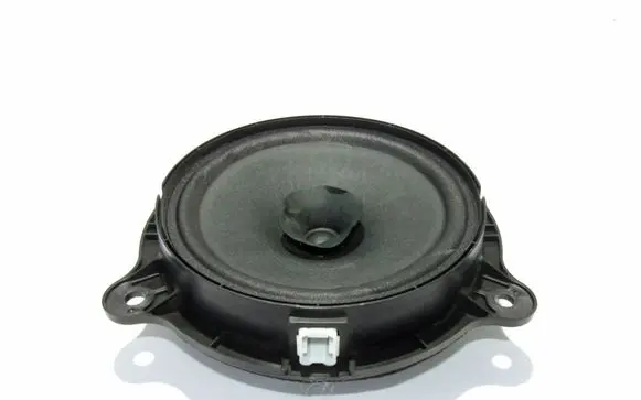 Nissan Qashqai Rear door speaker 28156