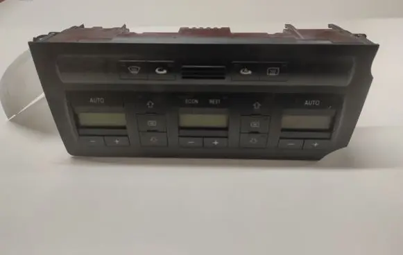 Audi A8 S8 D2 4D Climate control unit 4D0820043M 5HB00807100