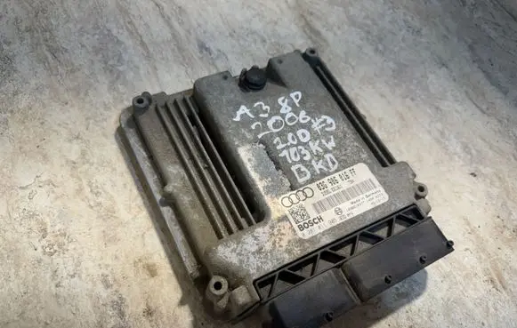 Audi A3 S3 8P Engine control unit/module 03G906016FF