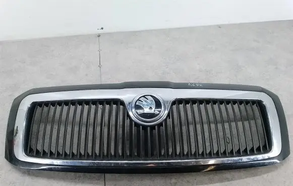 Skoda Superb B5 (3U) Front grill 