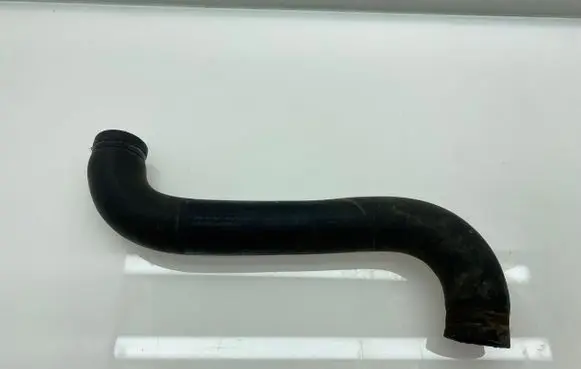 Subaru Outback Engine coolant pipe/hose