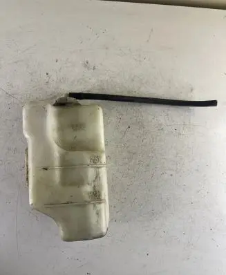 Honda CR-V Coolant expansion tank/reservoir