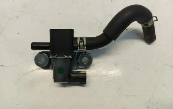 Nissan Qashqai J12 Turbo solenoid valve k5t45872