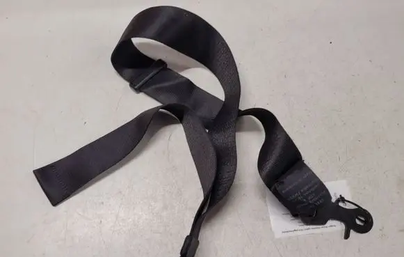 Mercedes-Benz A W168 Middle seatbelt (rear) 2108680069 1688601985